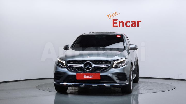 Mercedes Benz GLC Class 2018 — 3