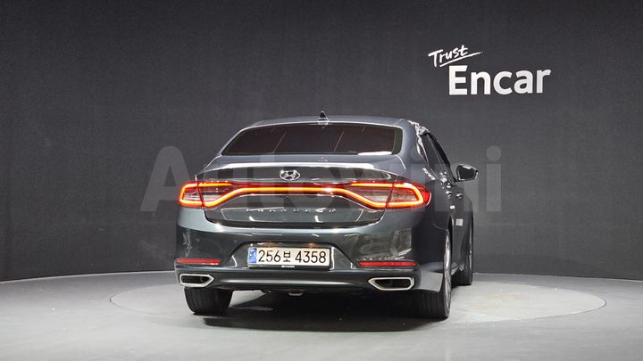 Hyundai Grandeur 2018 — 4