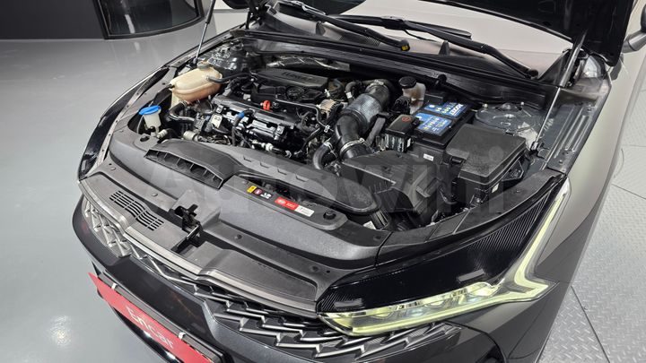 Kia K5 2021 — 5