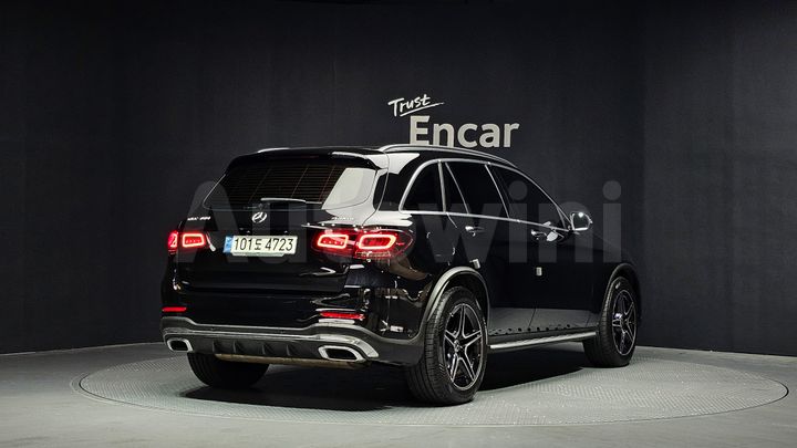 Mercedes-Benz GLC Class 2022 — 3