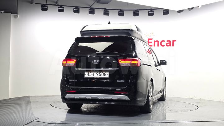 Kia Carnival 2018 — 4