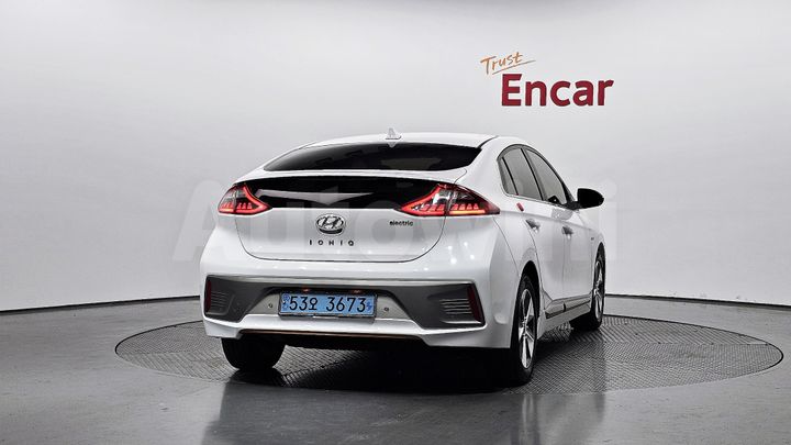 Hyundai Ioniq 2018 — 4