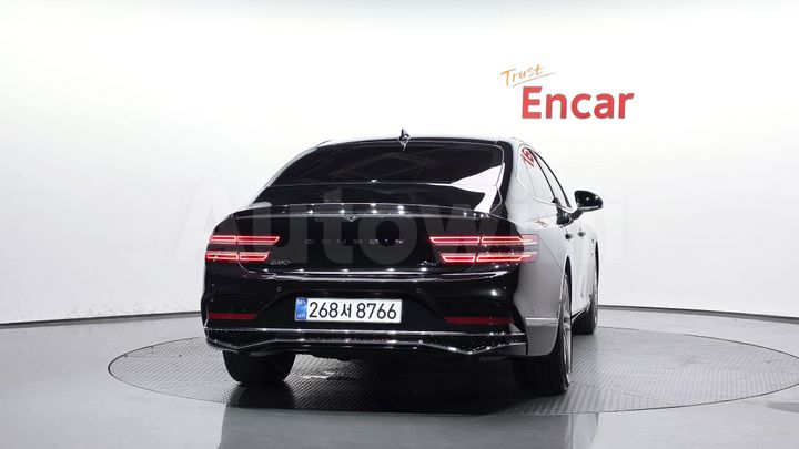 Genesis G80 2026 — 3