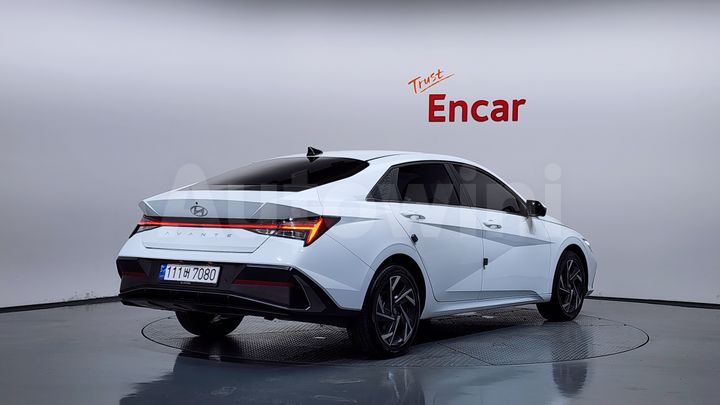 Hyundai Avante 2024 — 2