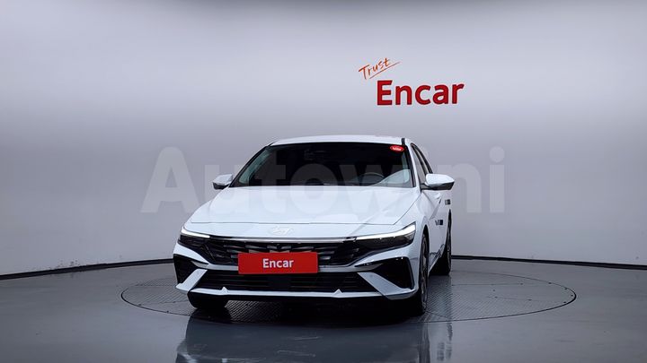 Hyundai Avante 2024 — 3