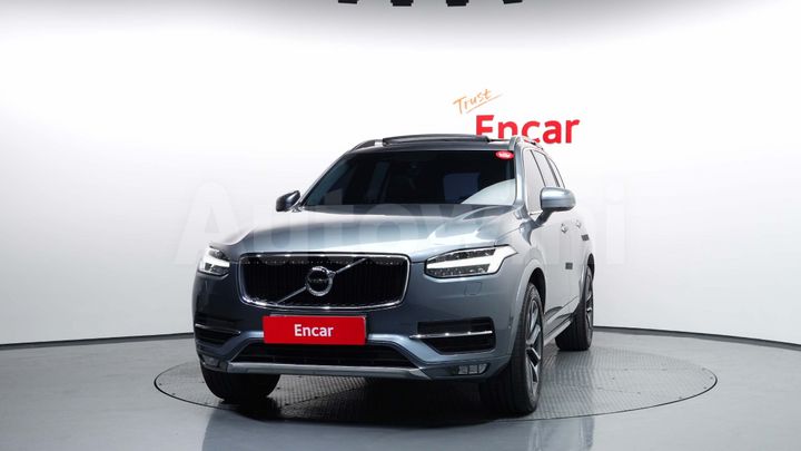 Volvo XC90 2017 — 3