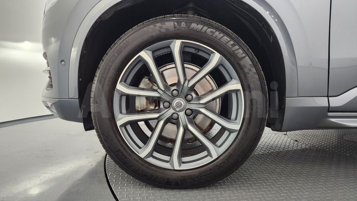 Volvo XC90 2017 — 5