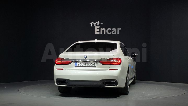 BMW 7 Series 2019 — 4