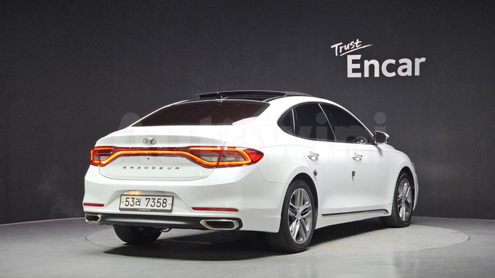 Hyundai Grandeur 2018 — 2