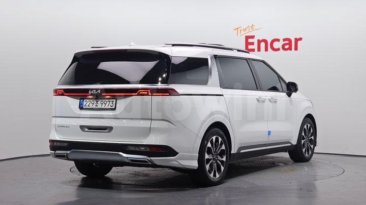 Kia Carnival 2021 — 2