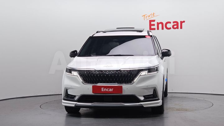 Kia Carnival 2021 — 3