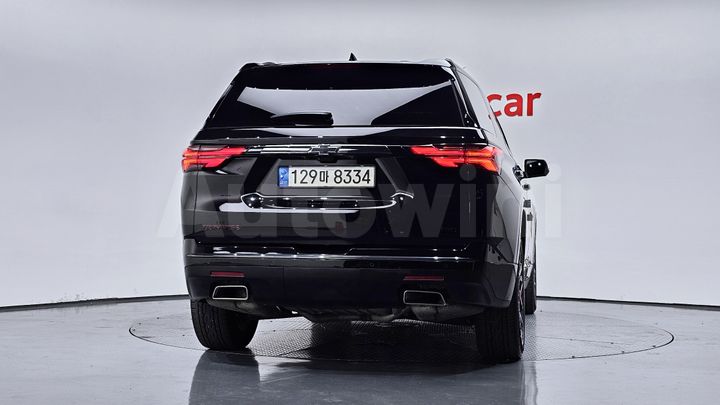Chevrolet Traverse 2023 — 4