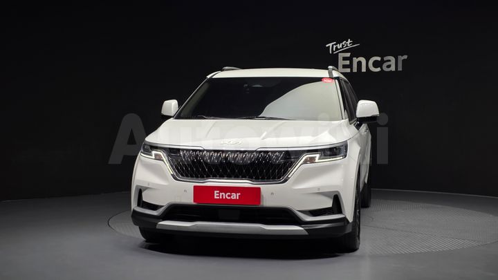 Kia Carnival 2023 — 3