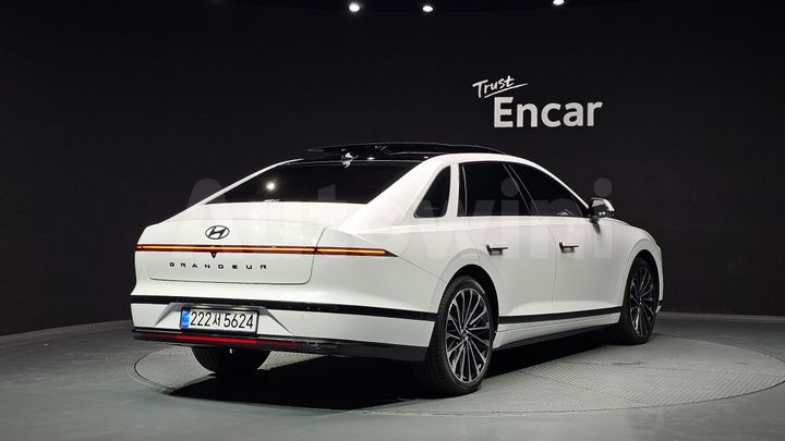 Hyundai Grandeur 2026 — 2