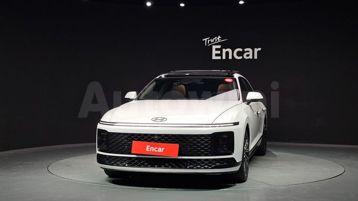 Hyundai Grandeur 2026 — 3