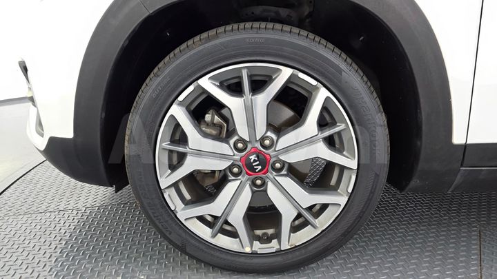 Kia Seltos 2020 — 5