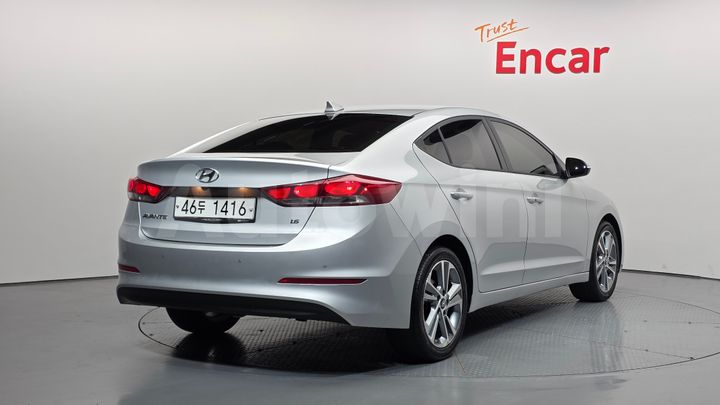 Hyundai Avante 2018 — 2