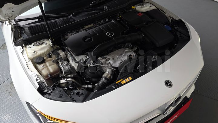 Mercedes Benz CLA Class 2020 — 5