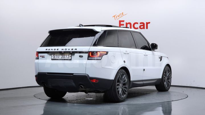 Land Rover Range Rover Sport 2017 — 2