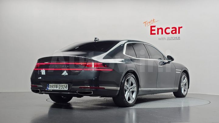 Genesis G90 2023 — 2