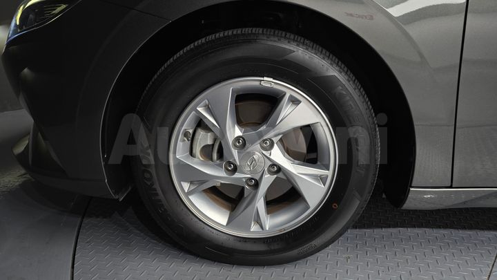 Hyundai Avante 2021 — 5