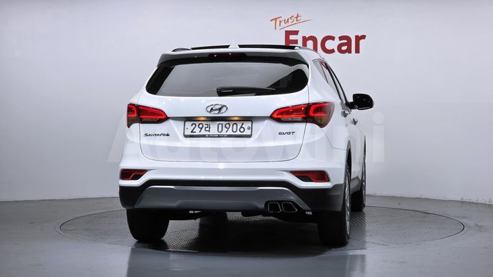 Hyundai SantaFe 2016 — 4