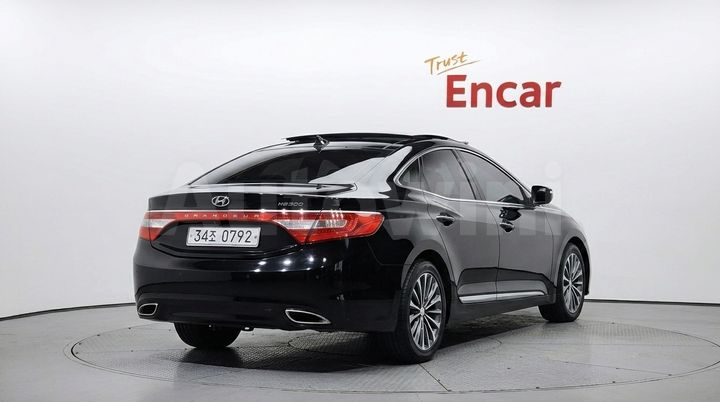 Hyundai Grandeur 2014 — 2