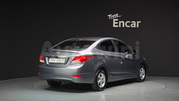 Hyundai Accent 2014 — 2