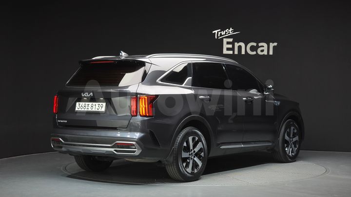 Kia Sorento 2023 — 2
