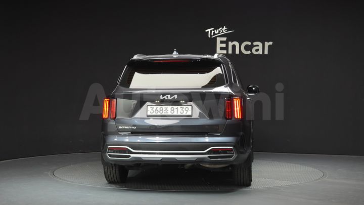 Kia Sorento 2023 — 4