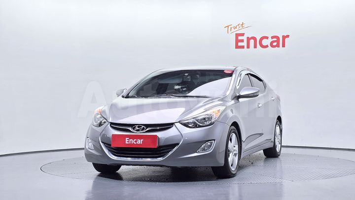 Hyundai Avante 2011 — 3