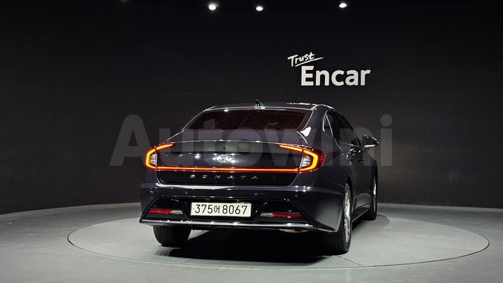 Hyundai Sonata 2023 — 4