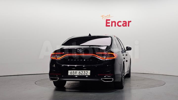 Hyundai Grandeur 2018 — 4