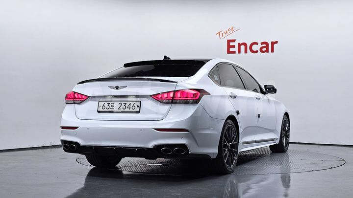 Genesis G80 2017 — 2