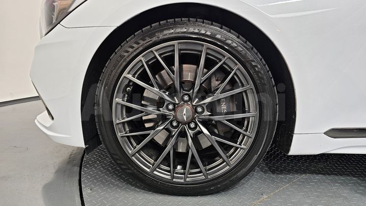Genesis G80 2017 — 5