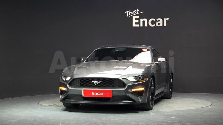Ford Mustang 2018 — 3