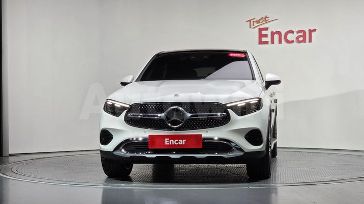 Mercedes-Benz GLC Class 2025 — 3