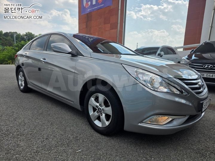 Hyundai Sonata 2014 — 2