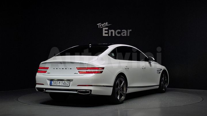Genesis G80 2022 — 2