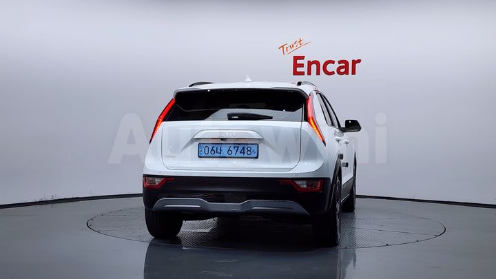 Kia Niro 2023 — 4