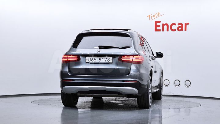 Mercedes-Benz GLC Class 2019 — 4