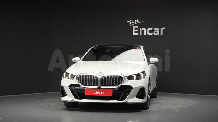 BMW 5 Series 2026 — 3