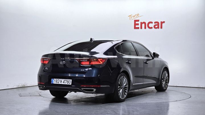 Kia K7 2019 — 2