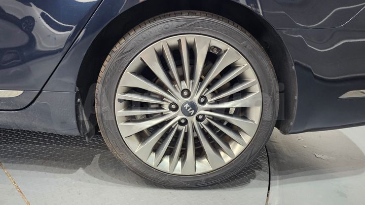 Kia K7 2019 — 5