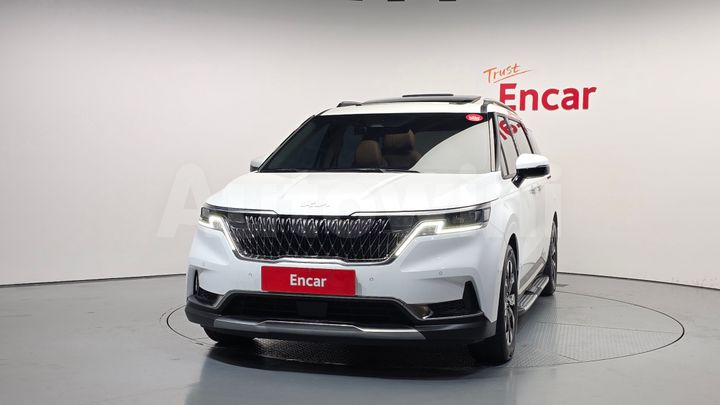Kia Carnival 2023 — 3