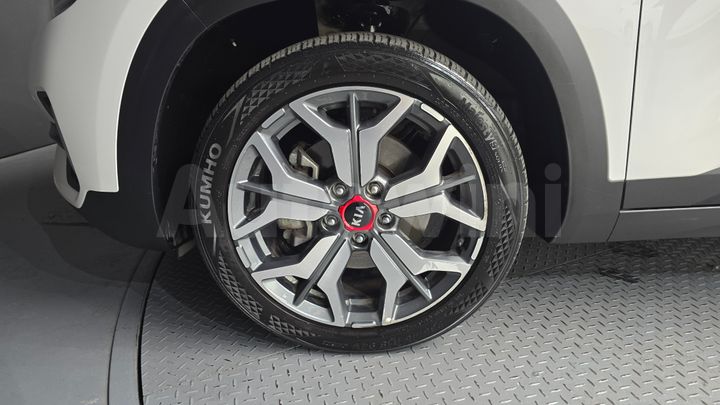 Kia Seltos 2020 — 5