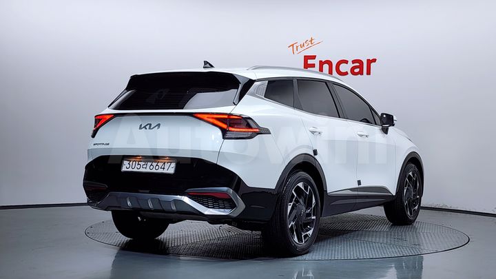 Kia Sportage 2023 — 2