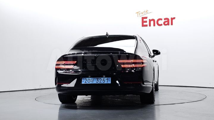 Genesis G80 2022 — 5
