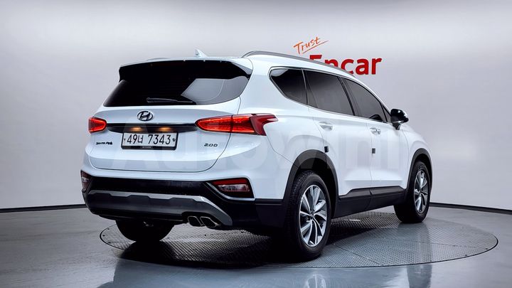 Hyundai SantaFe 2019 — 2