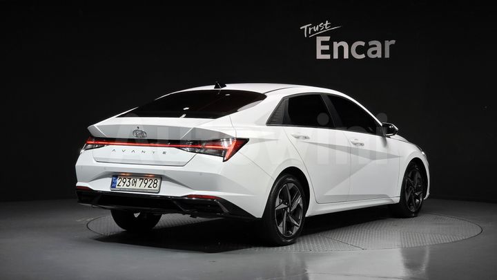 Hyundai Avante 2021 — 2